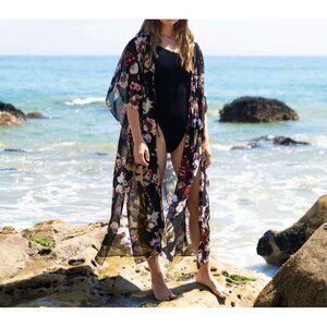 Walter Baker Tulum Caftan O/S Tropical Print Black